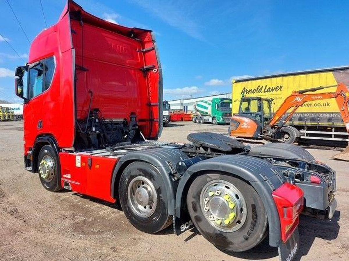 Used 2018 (18) Scania R520 V8 6x2 Rearlift