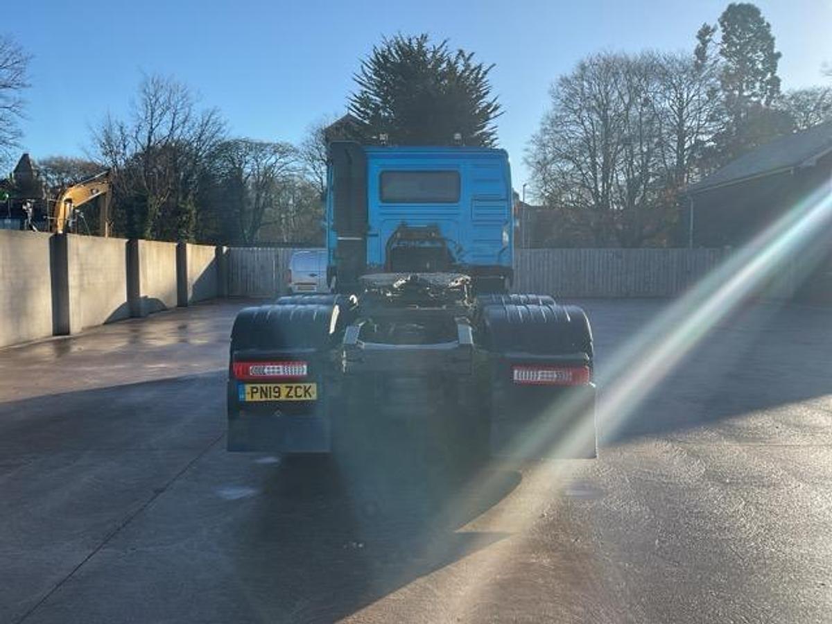 Used 2019 Volvo FMX420 6x2 Tag Axle