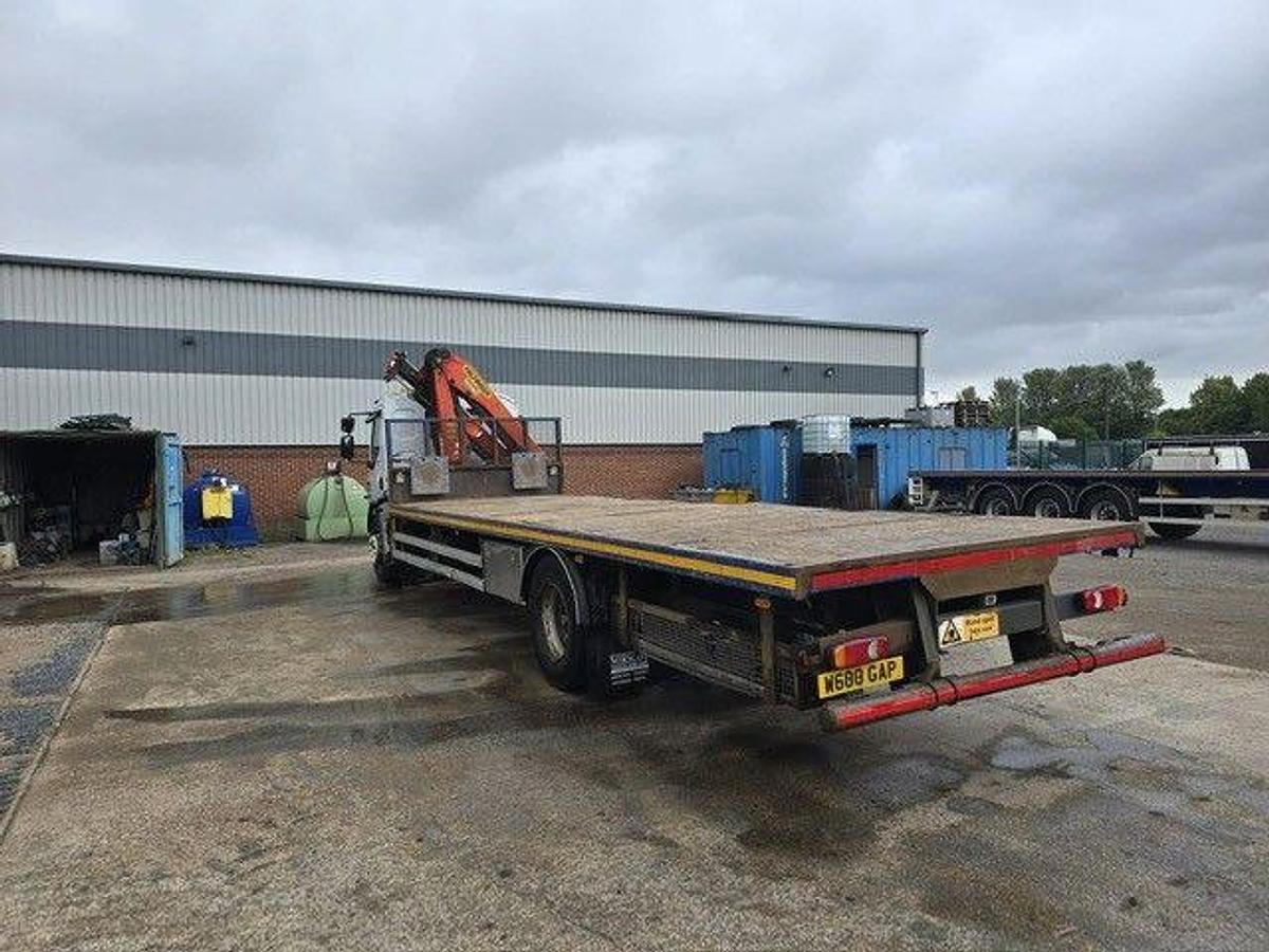Used 2016 DAF LF250 4x2 18T Flatbed