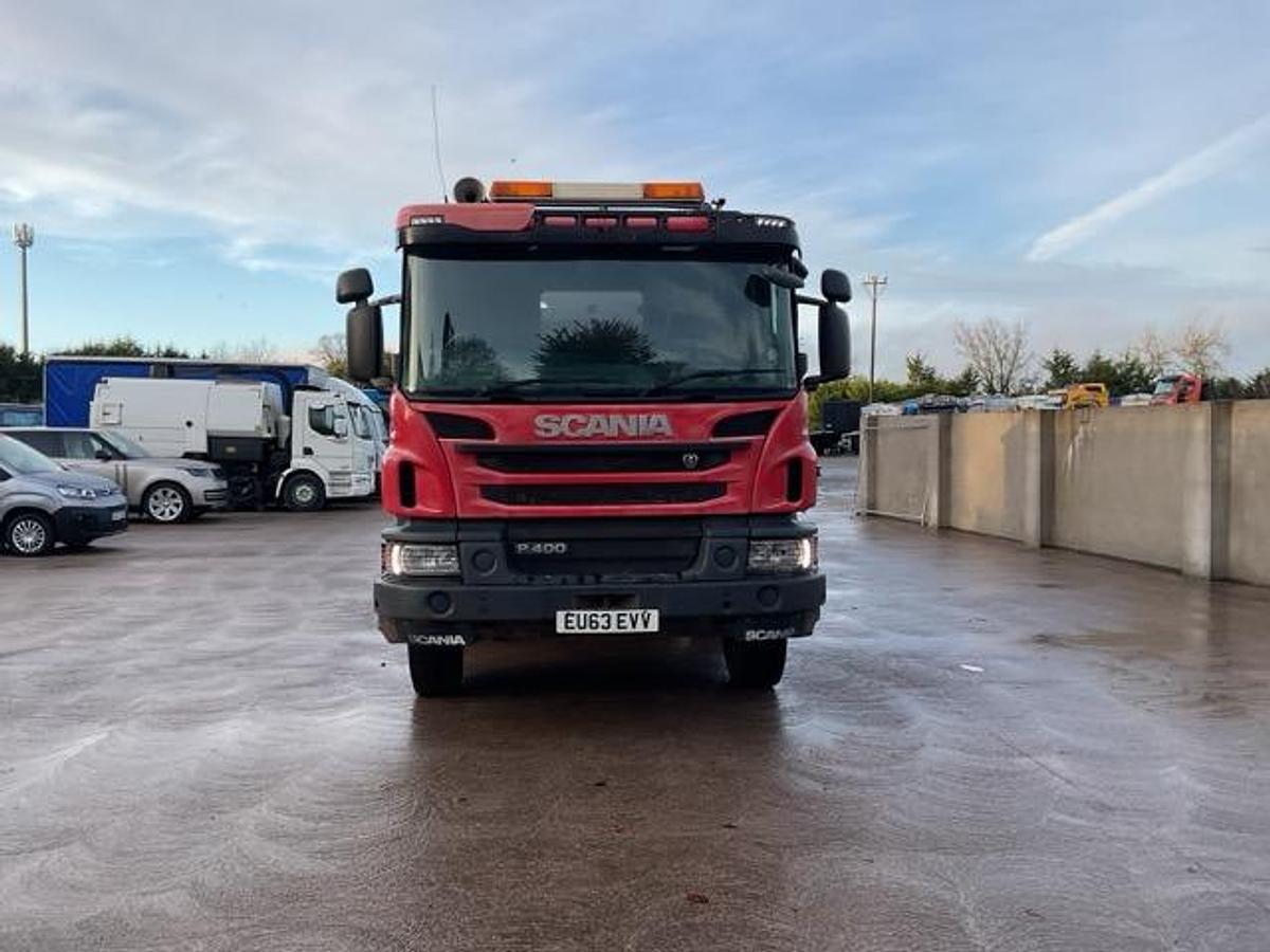 Used 2013 Scania P400 8x4 Tipper