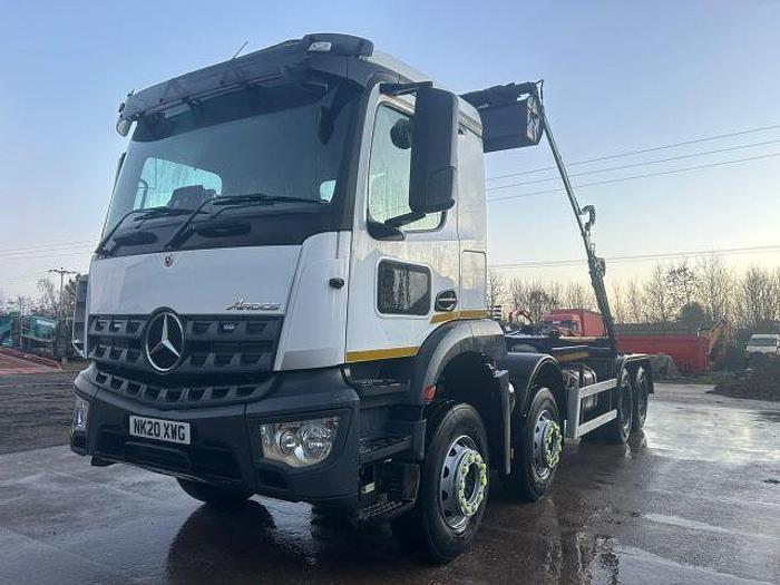 Used 2020 (20) Mercedes Arocs 3240 8x4 Hookloader