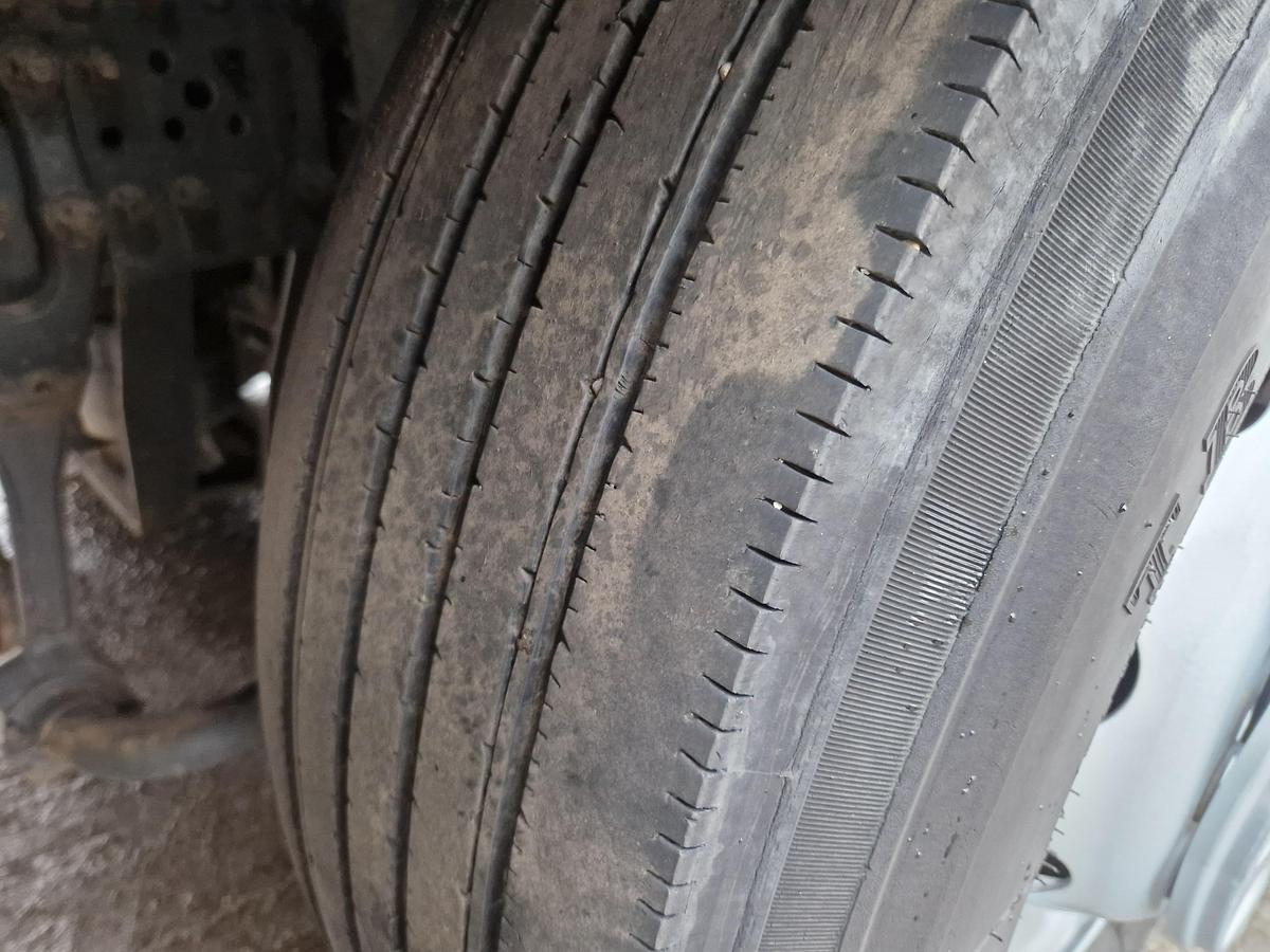 Used 2018 (18) Mercedes Arocs 3240 8x2 Rearlift Beavertail