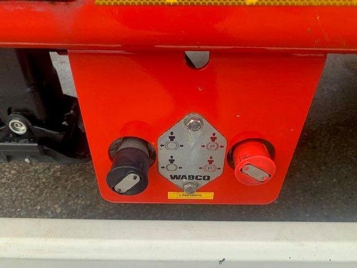 Used 2021 Kassbohrer 4 Axle Extendable Stepframe Low Loader