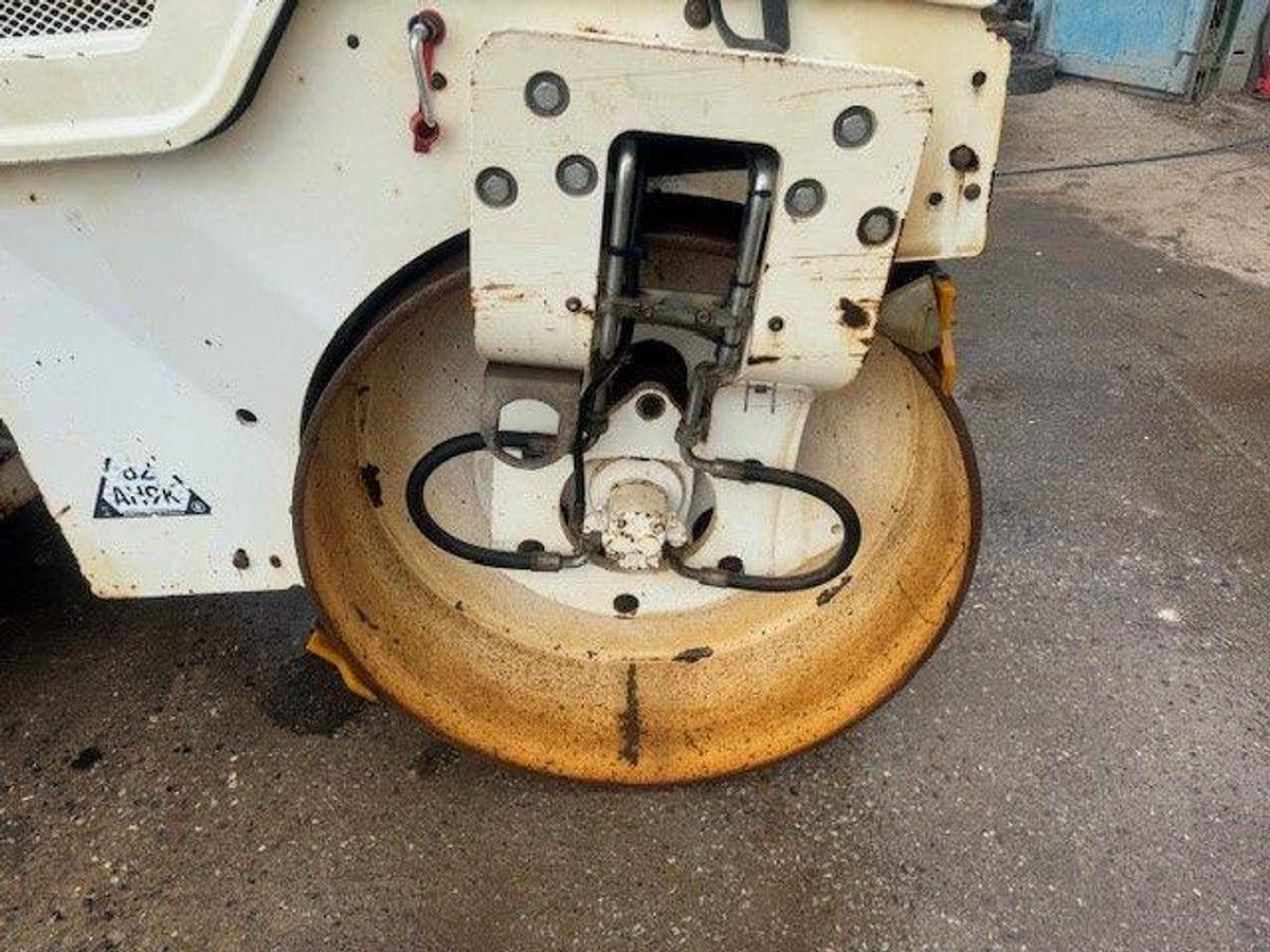 Used 2015 Bomag BW138 AD-5 Double Drum Vibrating Roller