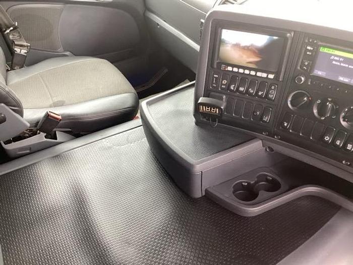 Used 2016 (16) Scania G410 6x2 Rearlift 26T Flatbed