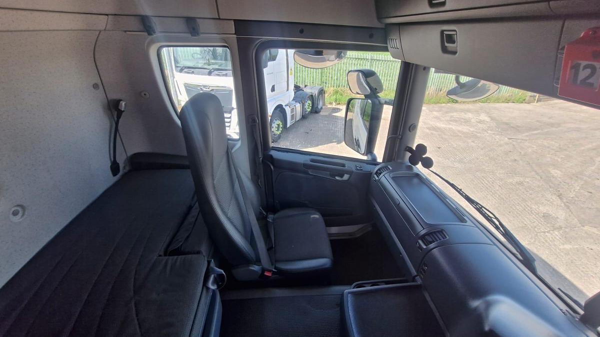 Used 2016 Scania G250 4x2 Boxvan