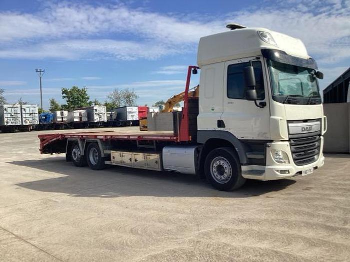 Used 2017 (67) DAF CF370 6x2 Rearlift 26T Beavertail