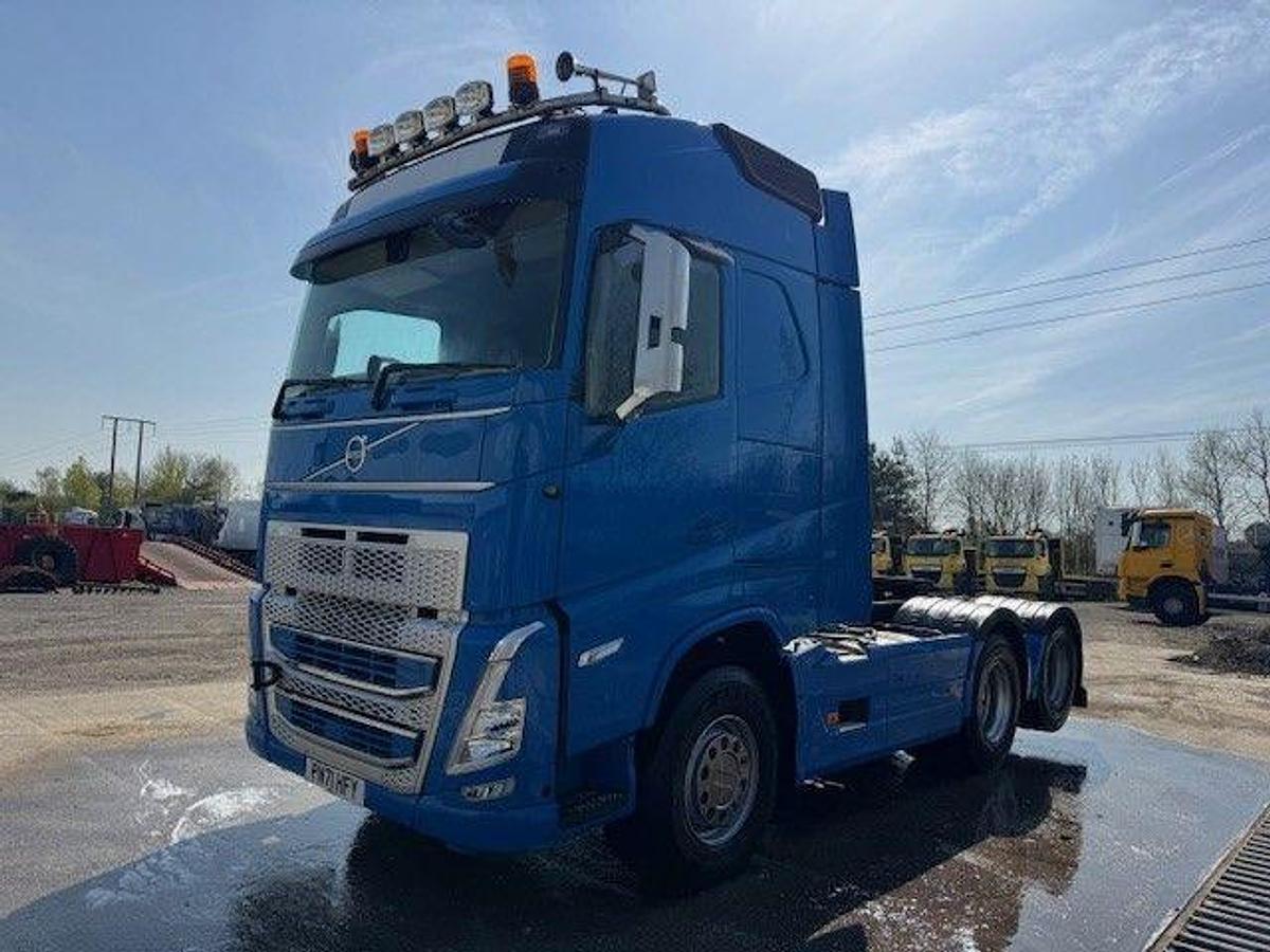 Used 2021 (71) Volvo FH540 G/T 6x4 Double Driver Rearlift Tag
