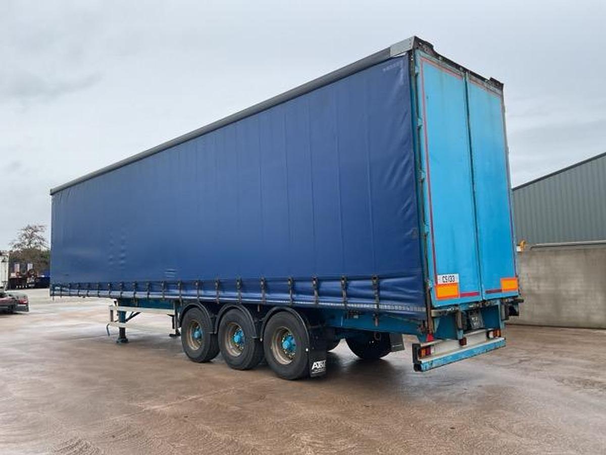 Used 2014 Montracon Tri Axle Curtainsider