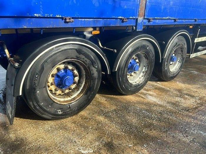 Used 2019 SDC Tri Axle Dropside Flat Trailer