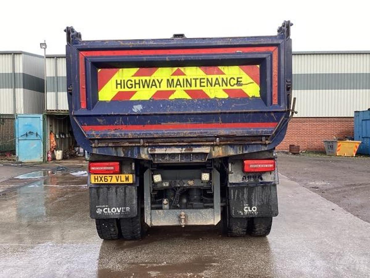 Used 2017 (67) DAF CF330 6x4 Tipper Grab