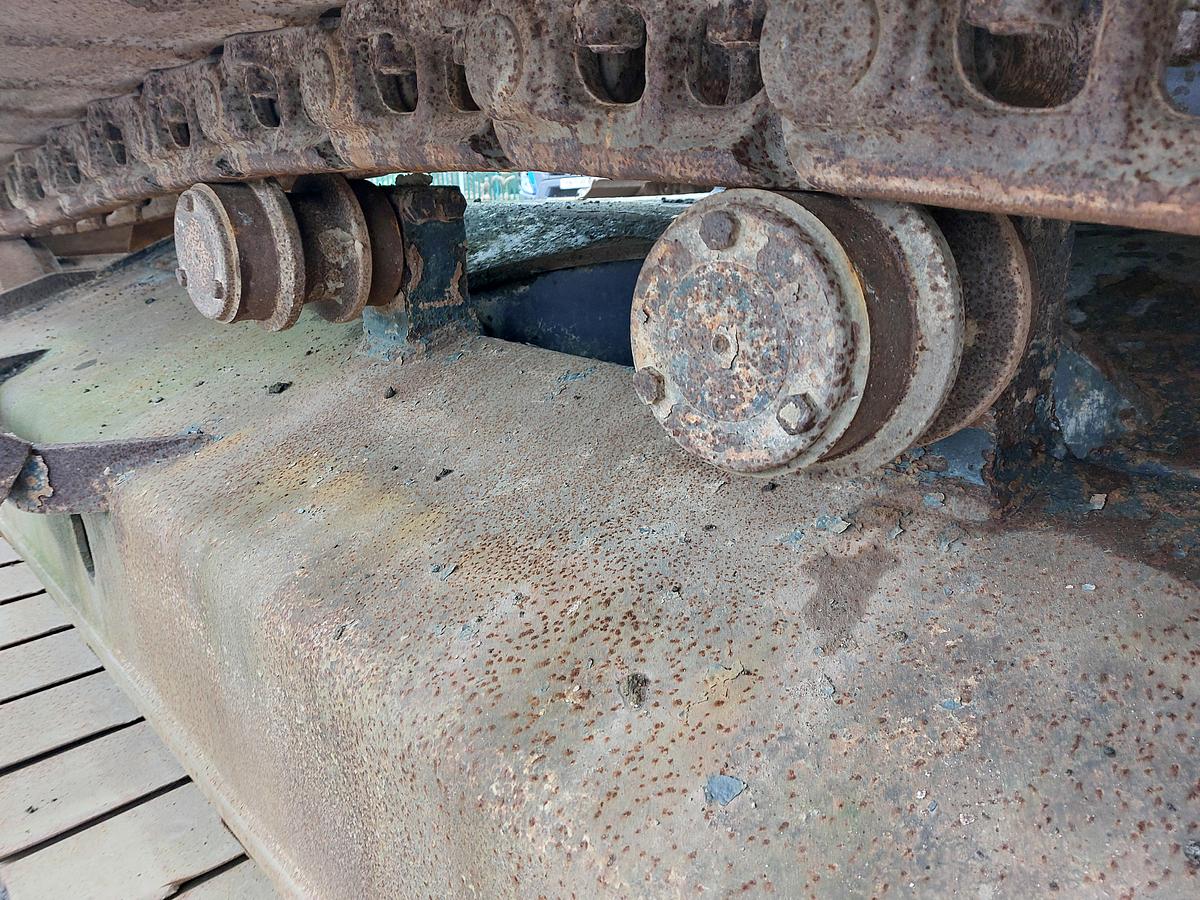 Used 2018 Komatsu PC360LC-11 Tracked Excavator