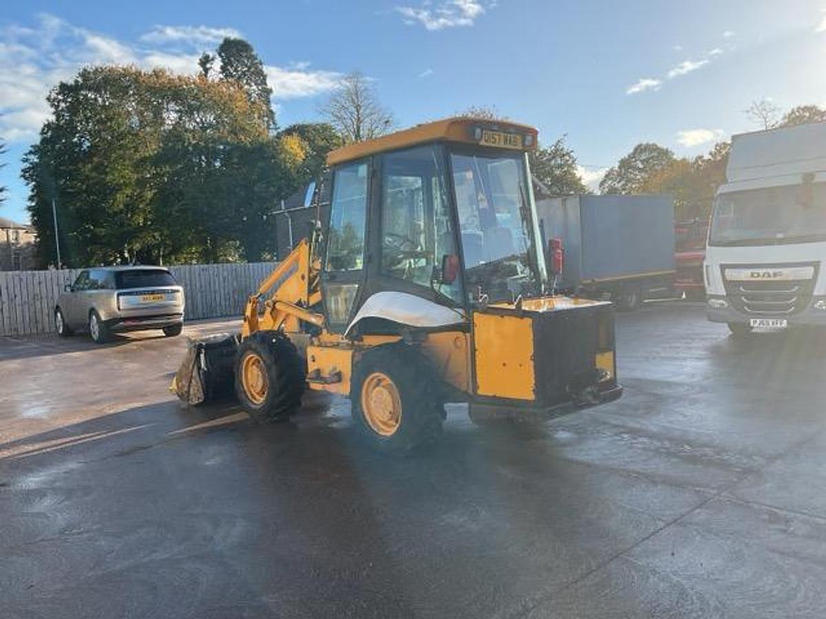 Used 2004 JCB 2CX Airmaster 725