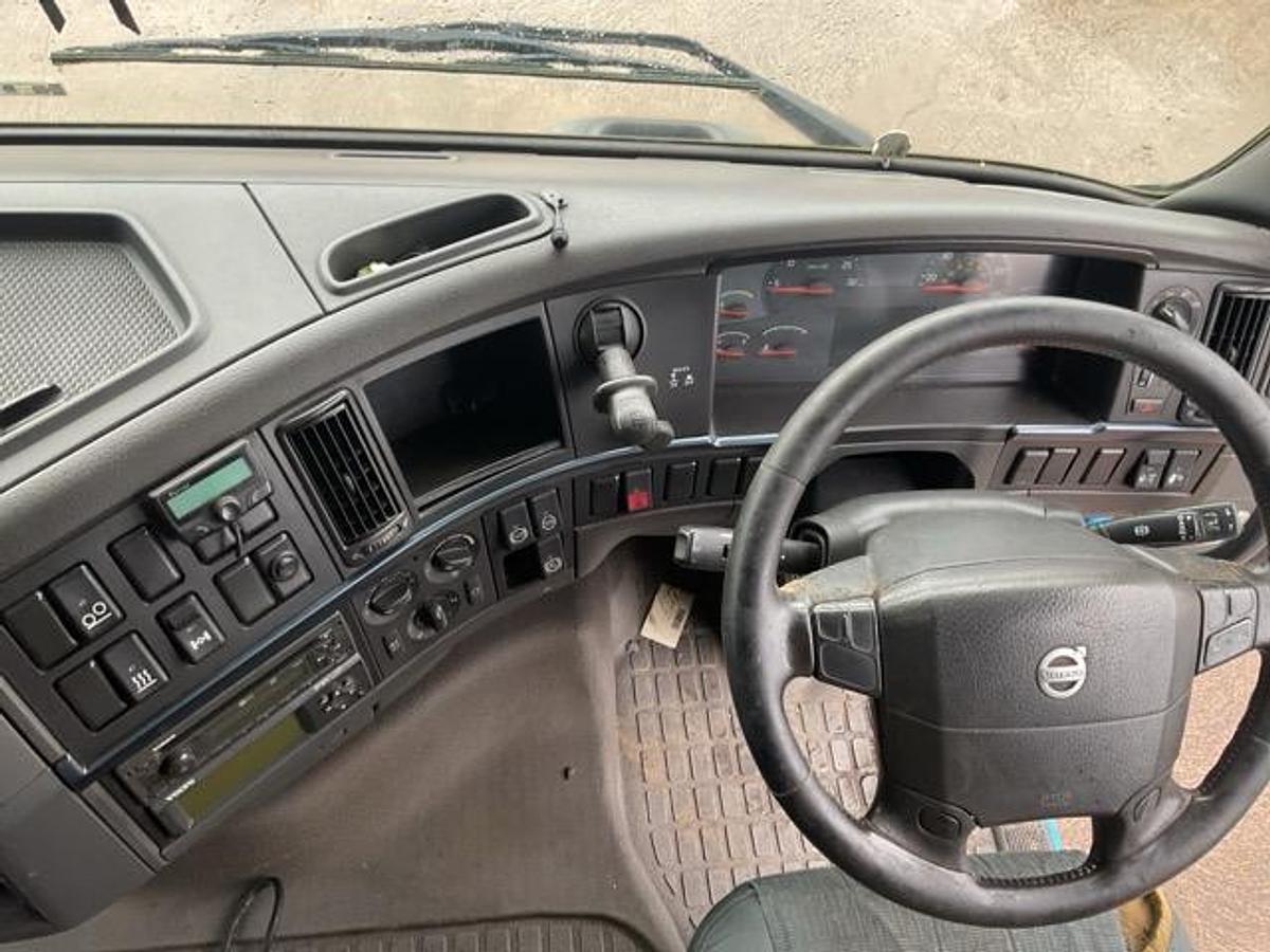 Used 2010 Volvo FH460 6x2 Unit
