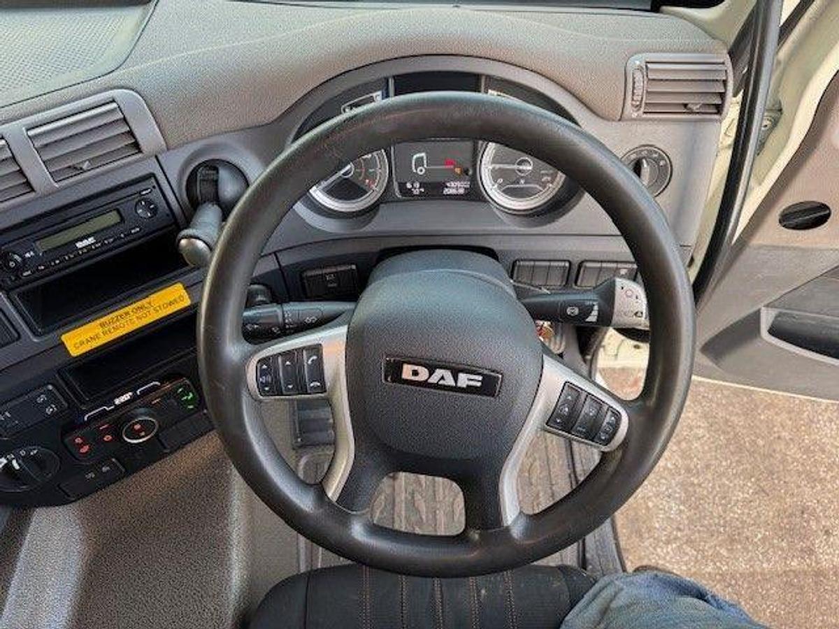 Used 2021 DAF CF450 8x2 Rearlift Beavertail