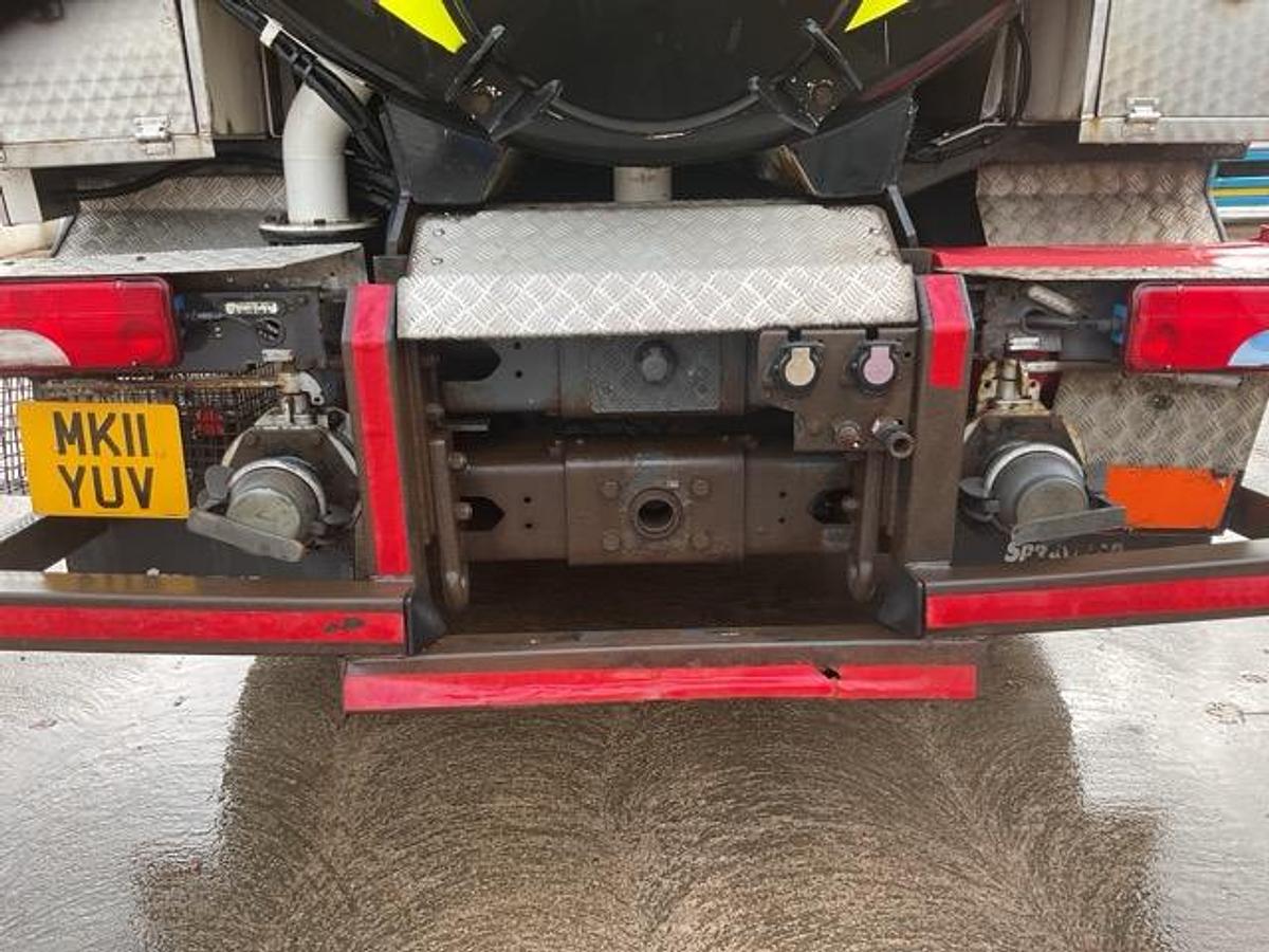 Used 2011 Scania R400 6x2 Fuller Vacuum Tanker