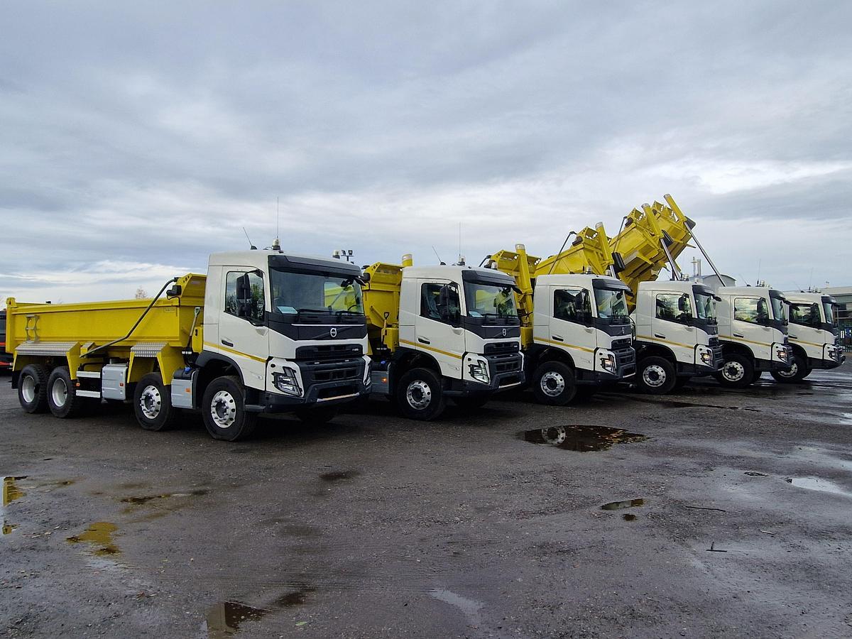 Unregistered Volvo FMX460 8x4 Steel Tipper (Choice Of 6)