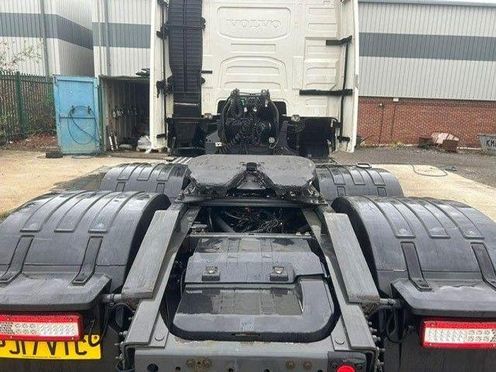 Used 2017 Volvo FH460 G/T 6x2 Midlift