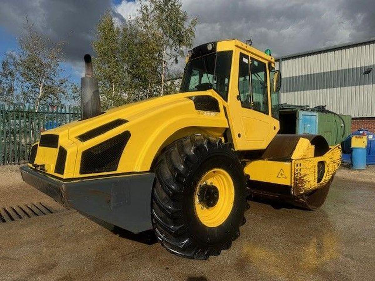 Used 2014 Bomag BW213 DH-4 Single Drum Vibrating Roller