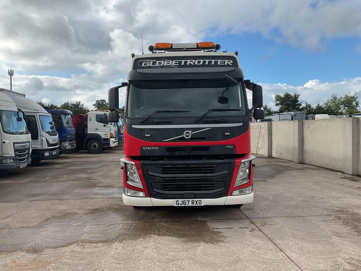 Used 2017 Volvo FM460 G/T 6x2 Midlift
