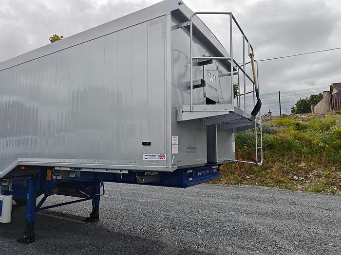 Used 2024 Weightlifter 73cyd Plankside Tipping Trailer