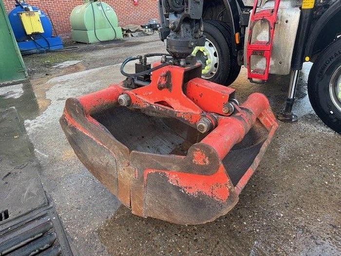 Used 2019 (19) DAF CF410 8x4 Steel Tipper Grab