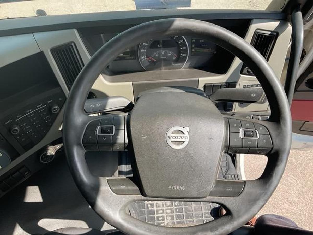 Used 2018 Volvo FMX420 8x4 Steel Tipper