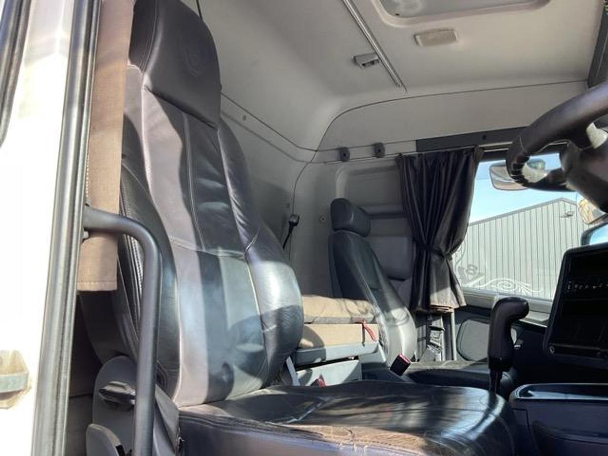 Used 2015 Scania R500 Highline V8 6x2 Unit