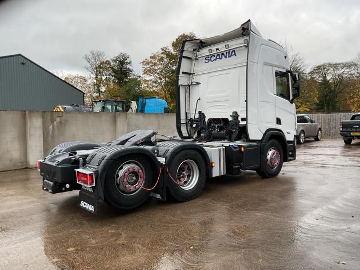 Used 2023 Scania R560 6x2 Rear Lift