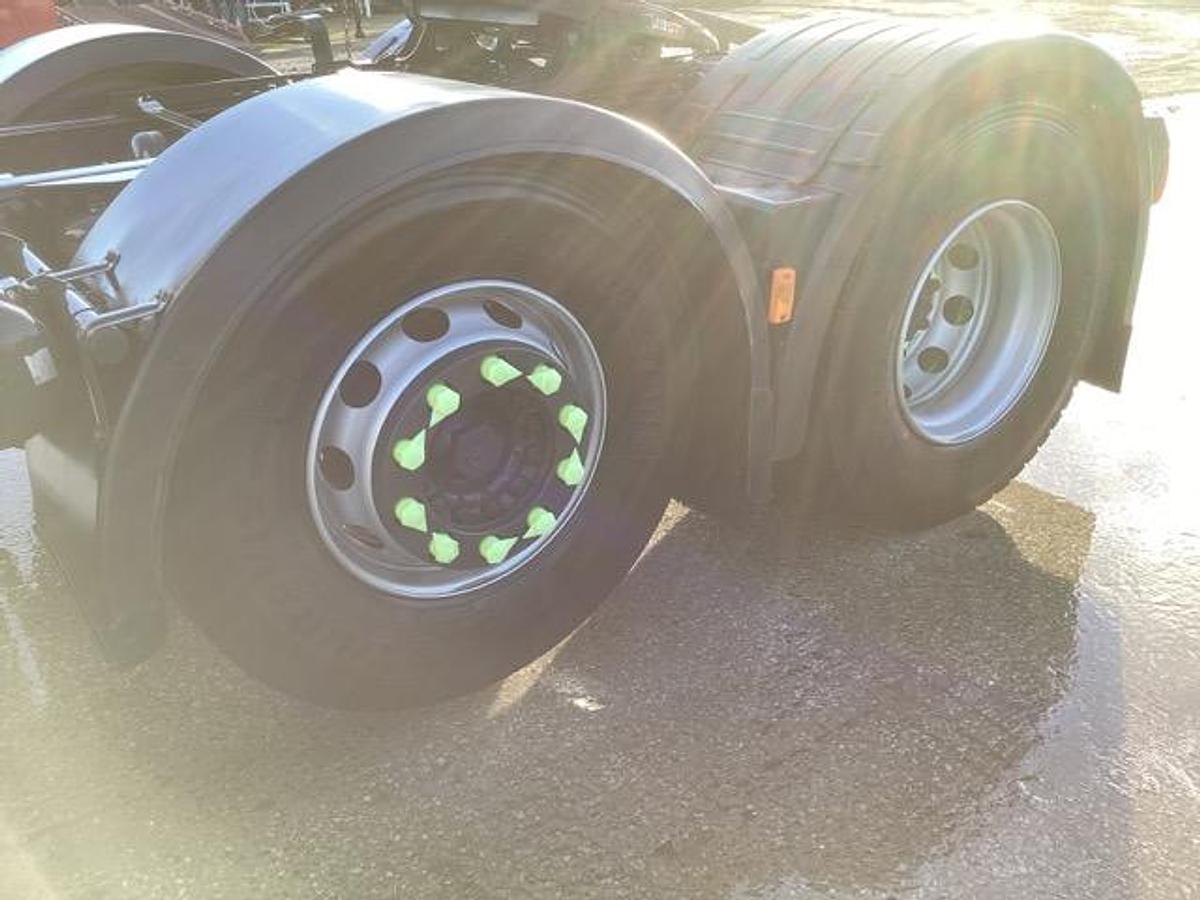 Used 2023 Iveco S-Way 490 6x2 Tractor Unit