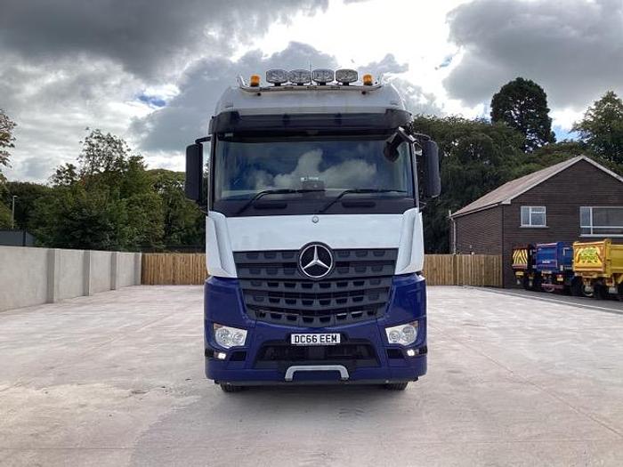 Used 2016 Mercedes Arocs 2551 6x2 T/Unit