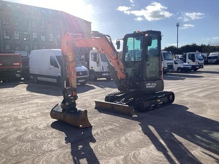 Used 2023 Doosan DX27Z-7 Mini Excavator