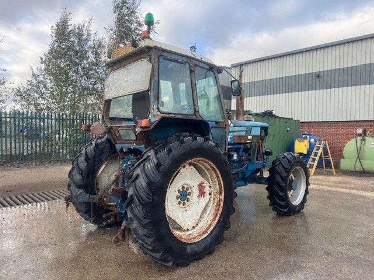 Used Ford 8210 4WD Tractor
