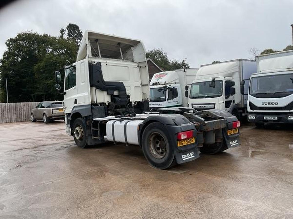 Used 2016 DAF CF440 4x2 Unit. Choice