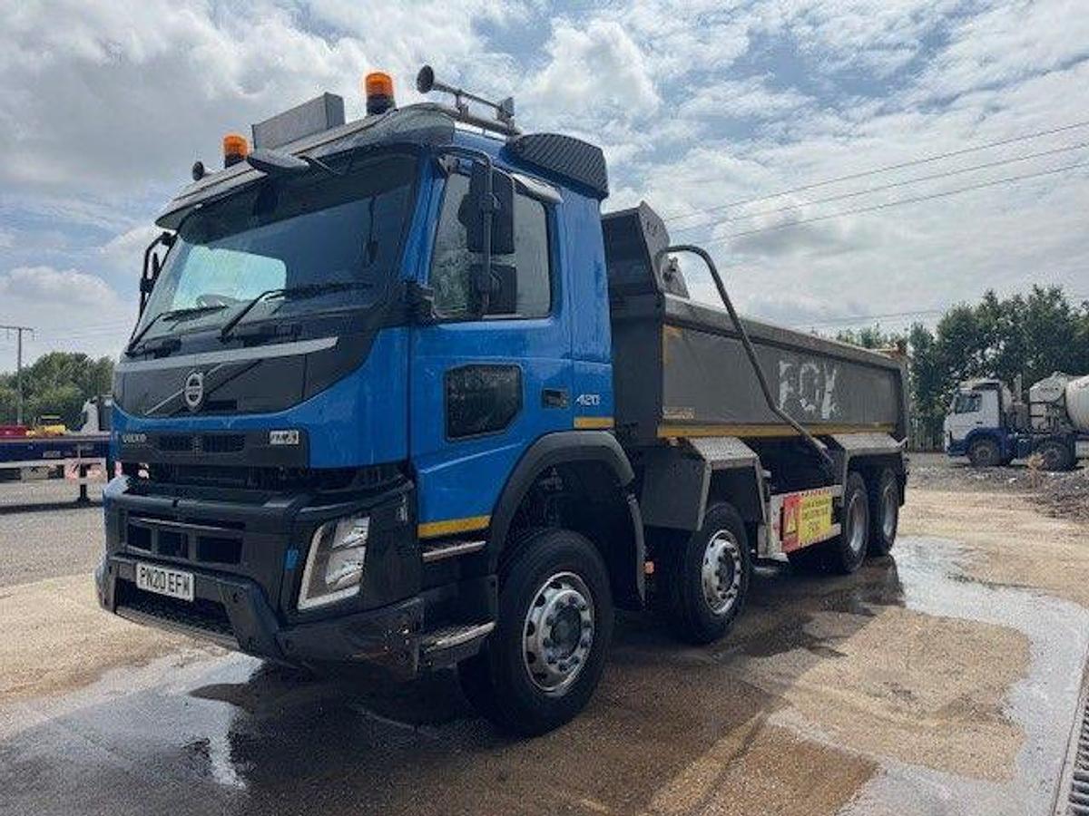 Used 2020 (20) Volvo FMX420 8x4 Steel Tipper