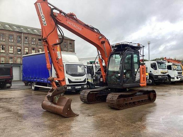 Used 2019 Hitachi ZX135US-6 Tracked Excvator