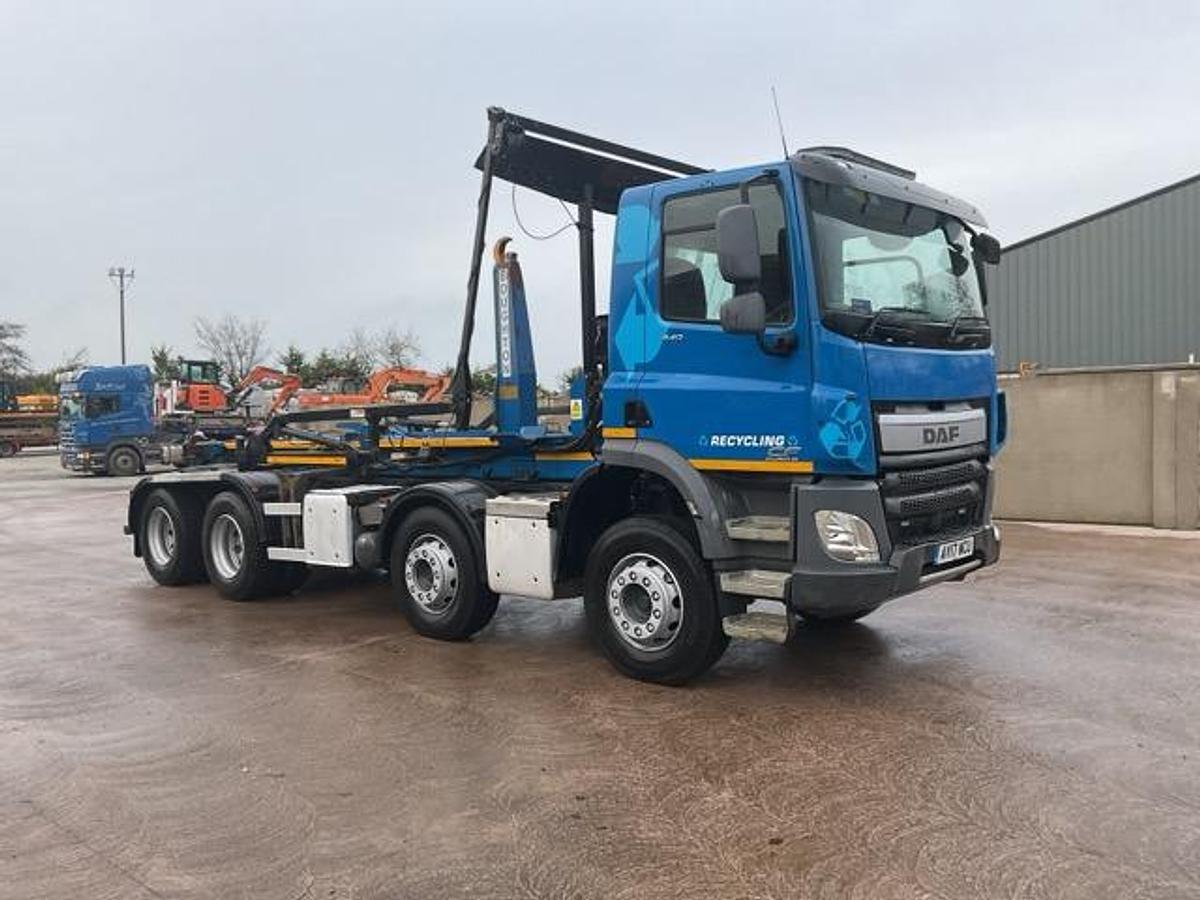 Used 2017 DAF CF440 8x4 Hookloader