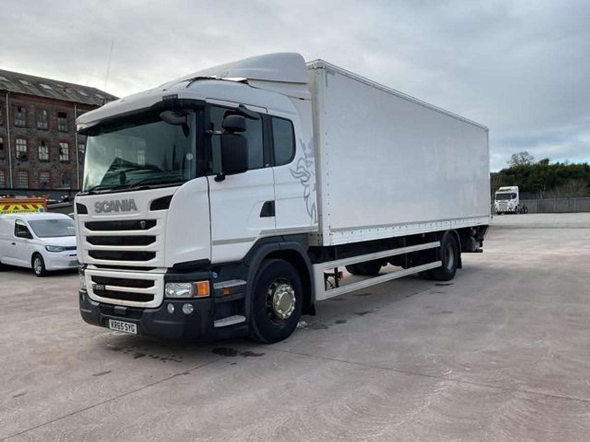 Used 2015 Scania G250 4x2 Boxvan