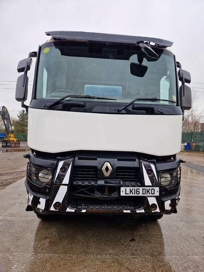Used 2016 (16) Renault C460 8x4 Volumetric Concrete Mixer
