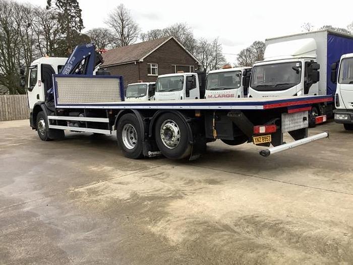 Used 2018 Renault C320 6x2 Flabed with Crane