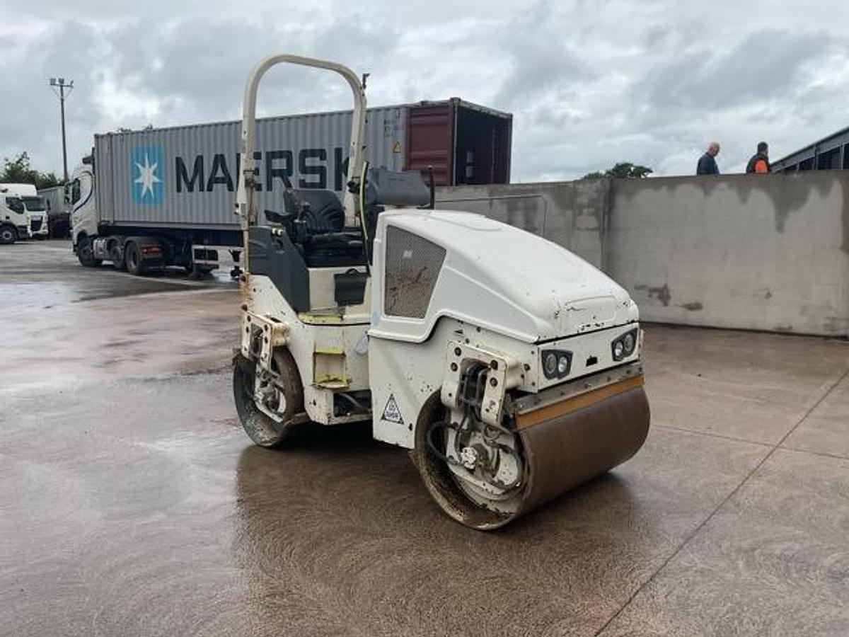 Used 2015 Bomag BW120 AD-5 Double Drum Vibrating Roller