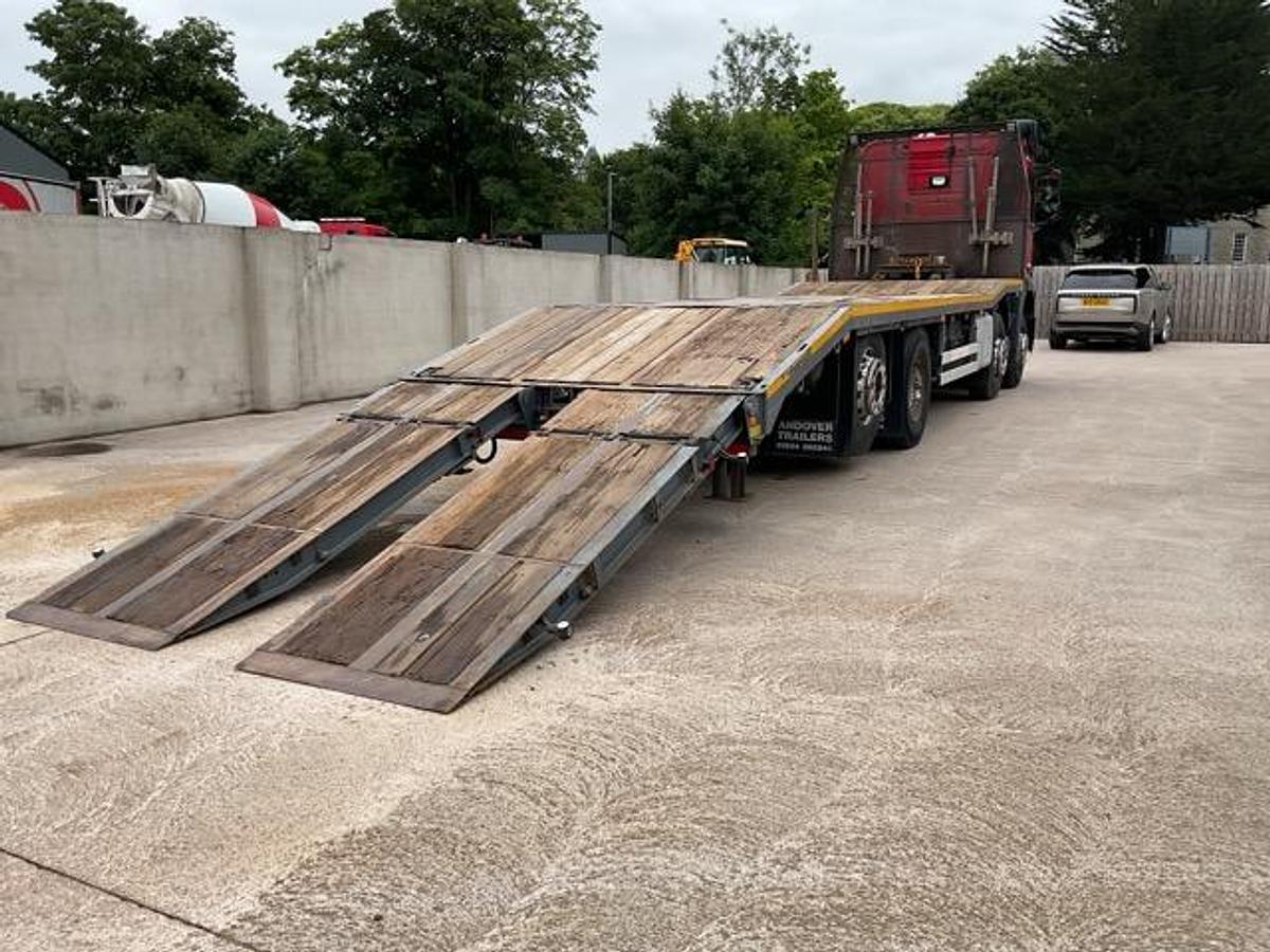 Used 2017 Mercedes Arocs 3240 8x2 Cheesewedge Beavertail