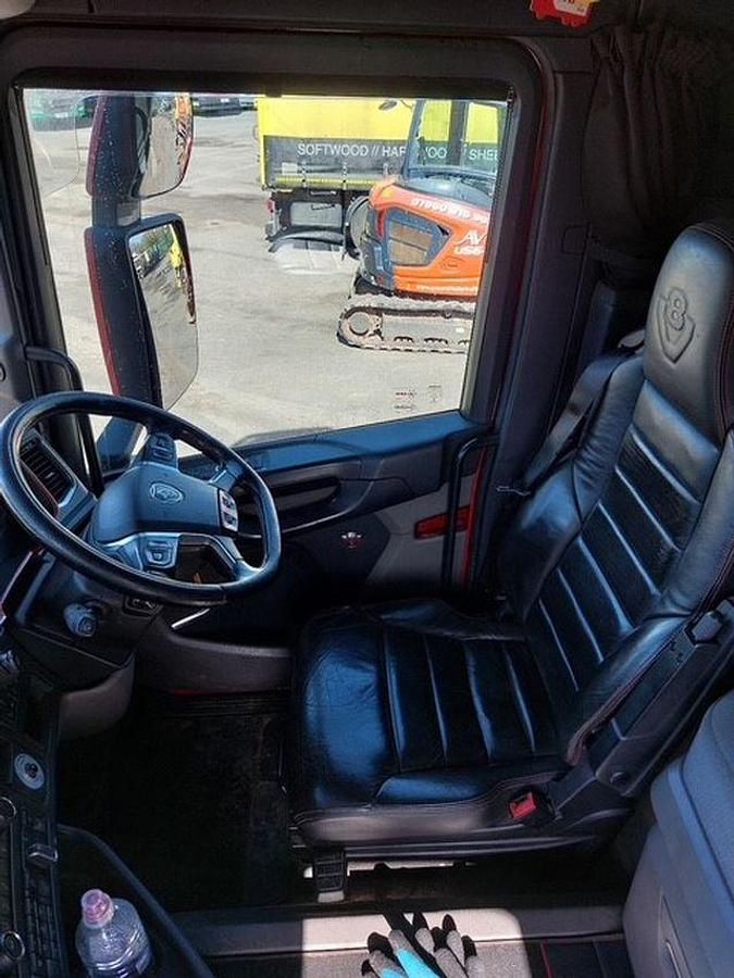 Used 2018 (18) Scania R520 V8 6x2 Rearlift