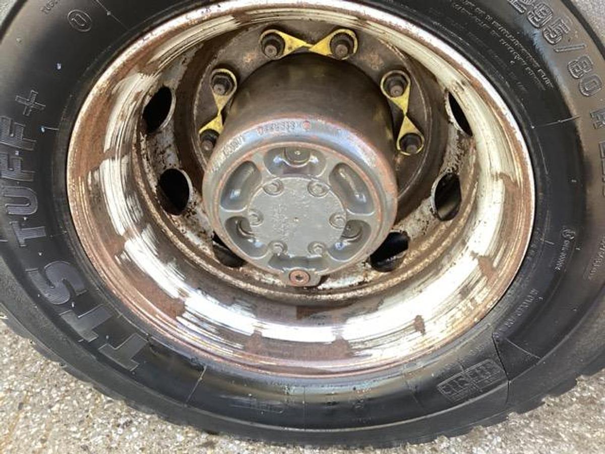 Used 2016 Volvo FMX420 8x4 Steel Tipper