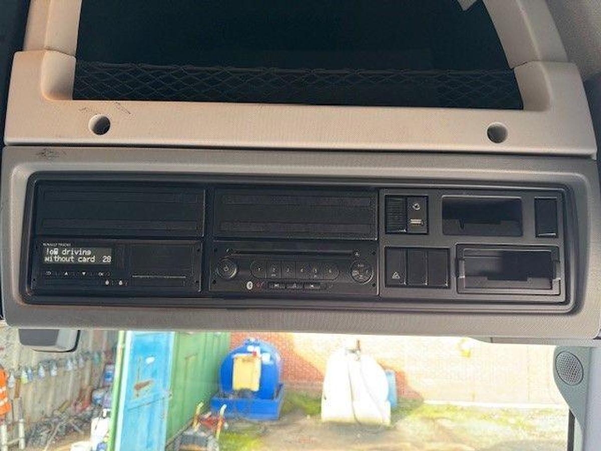 Used 2022 (72) Renault T480 6x2 Midlift