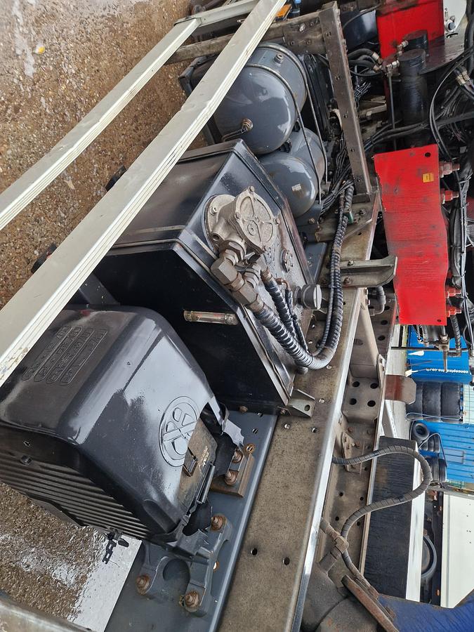 Used 2021 DAF CF370 6x4 Tipper Grab