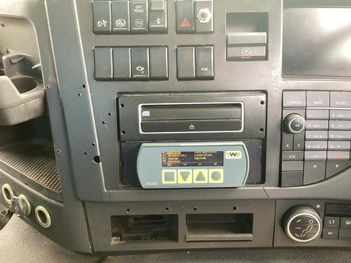 Used 2015 Volvo FMX410 8x4 Alloy Tipper