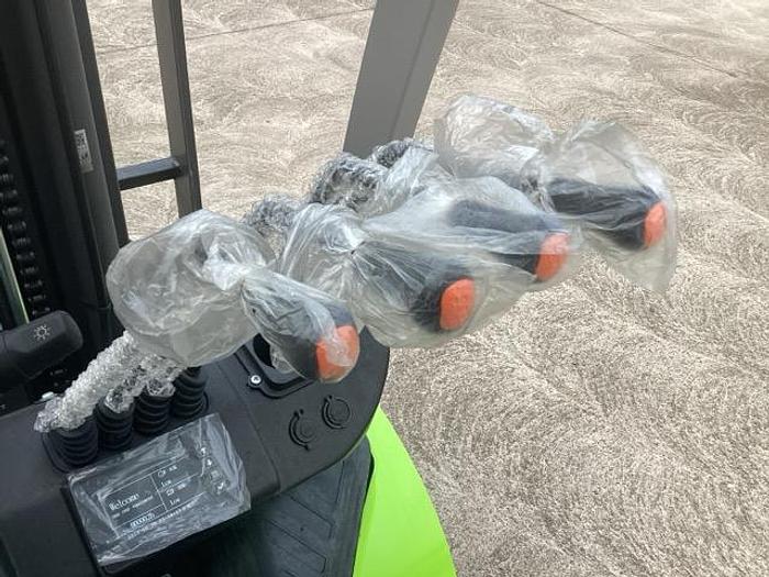 2024 Zoomlion FD30 Counterbalance Forklift