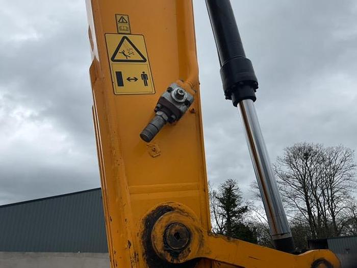 Used 2021 JCB JS220 Tracked Excavator