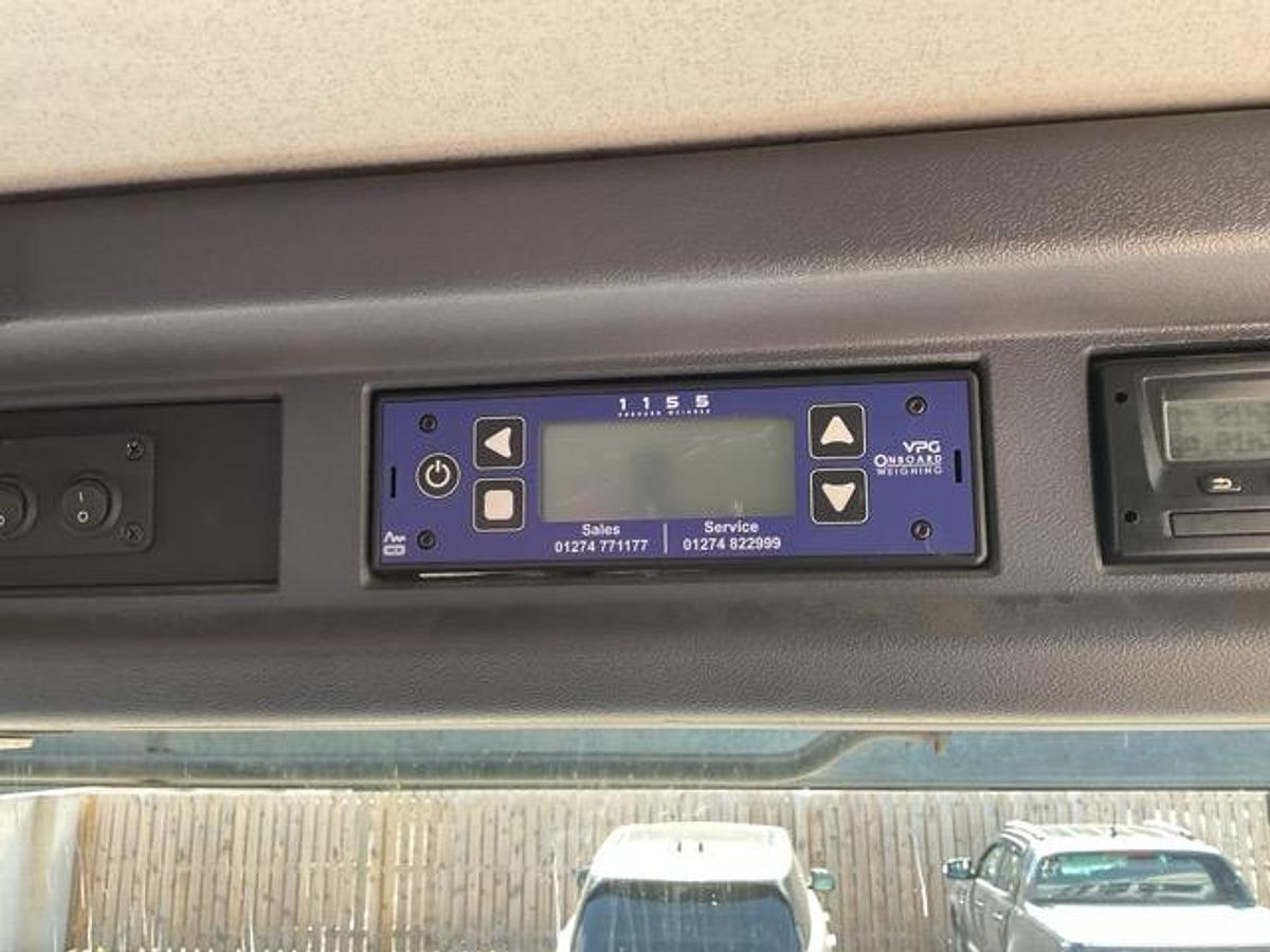 Used 2015 Scania P410 8x4 Tipper Grab